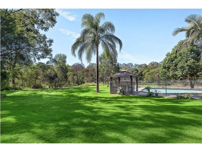 204 River Hills Rd, Eagleby QLD 4207