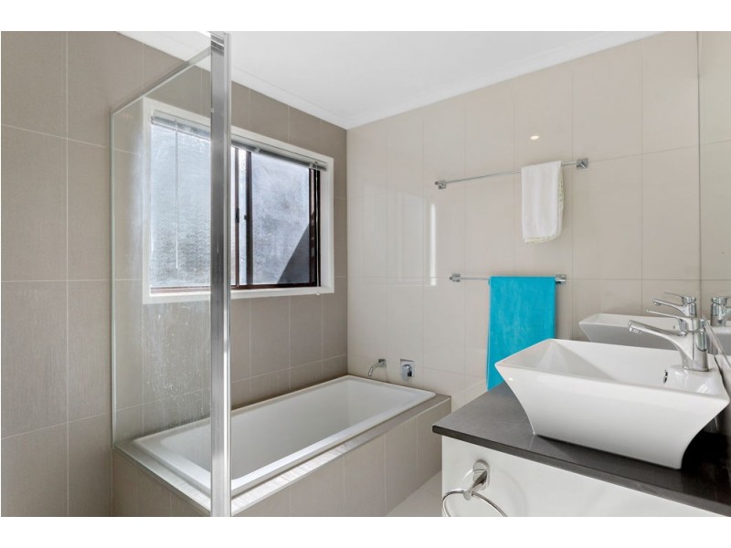 17 Truman Crescent, Slacks Creek QLD 4127