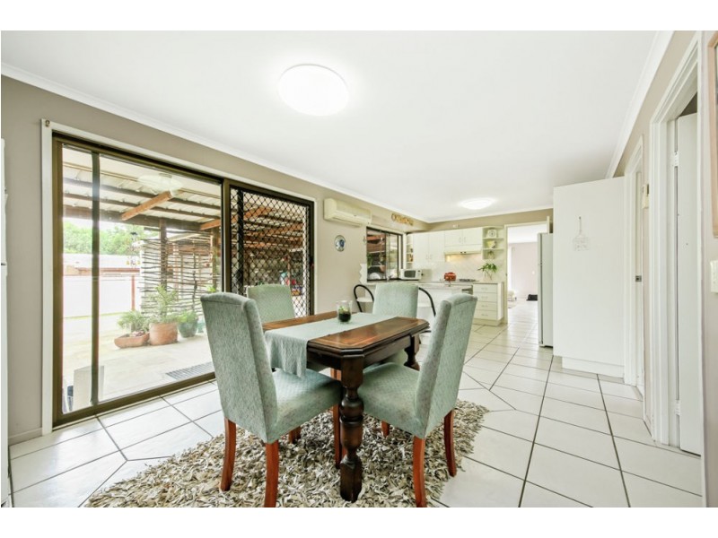 9 Coral Dr, Loganholme QLD 4129