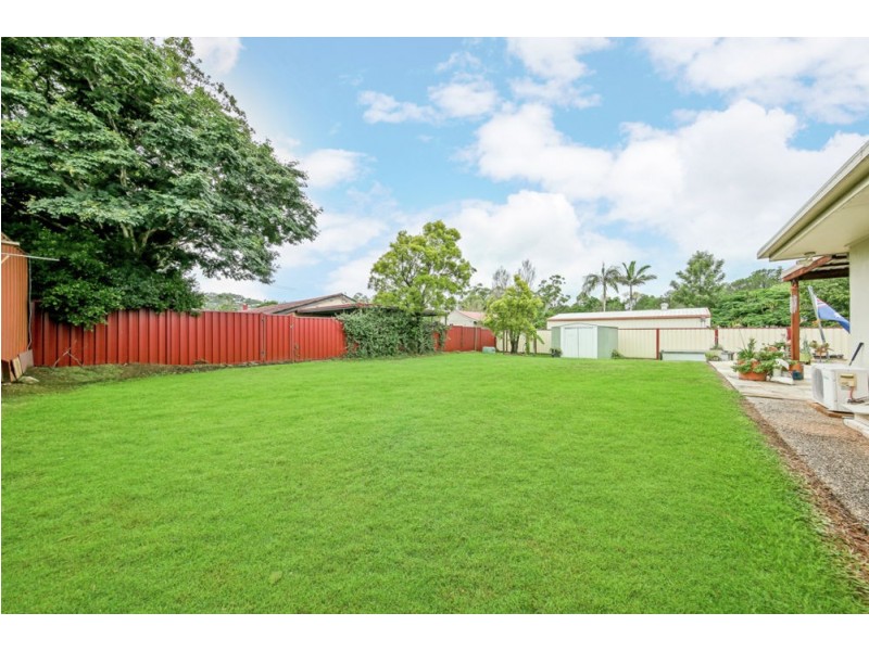 9 Coral Dr, Loganholme QLD 4129