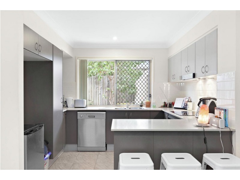 36/2 Weir Drive, Upper Coomera QLD 4209