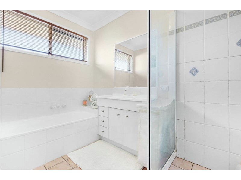 26 Ronald Street, Shailer Park QLD 4128