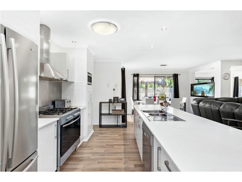 2 Westward Way, Coomera Waters QLD 4209