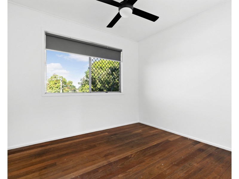 5 Licola Street, Woodridge QLD 4114