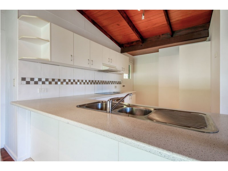 26 Hepworth Street, Arundel QLD 4214