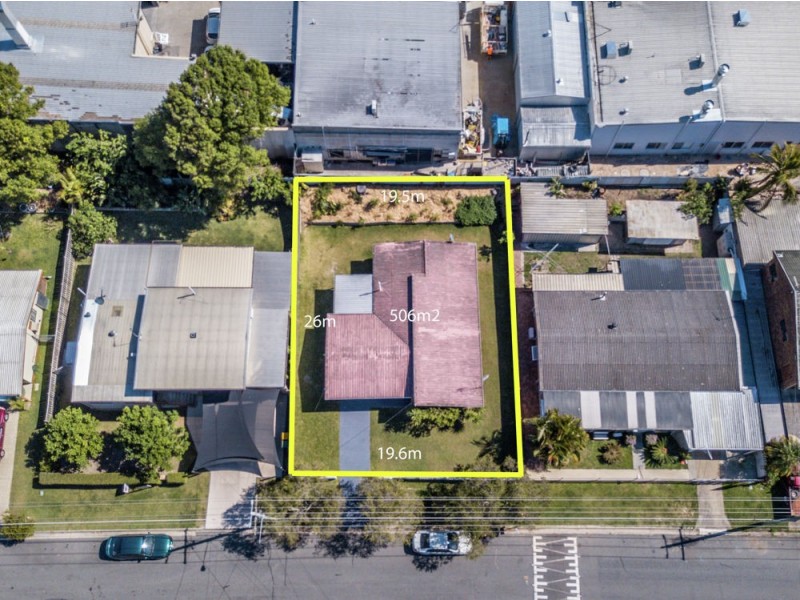 26 Hepworth Street, Arundel QLD 4214