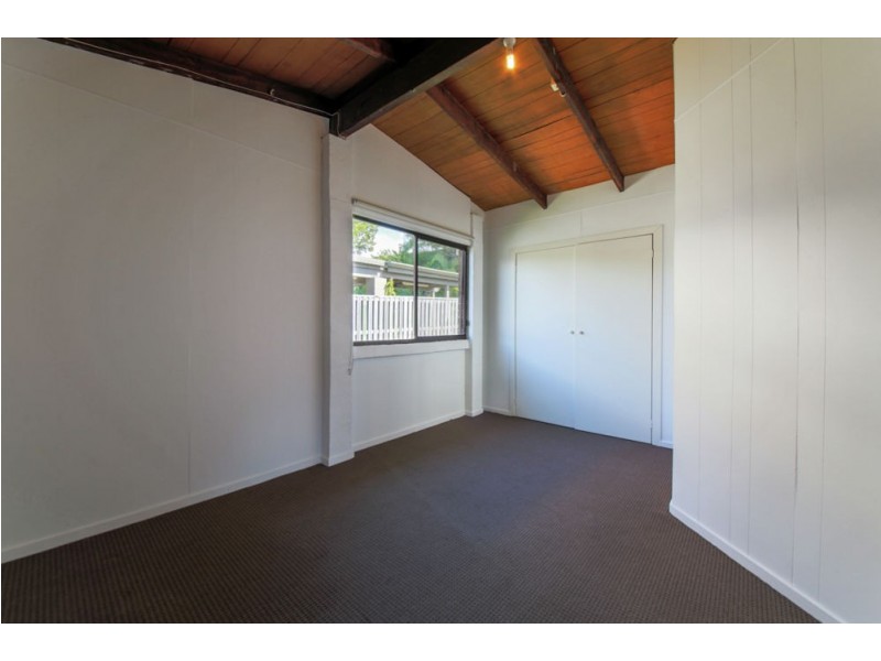 26 Hepworth Street, Arundel QLD 4214