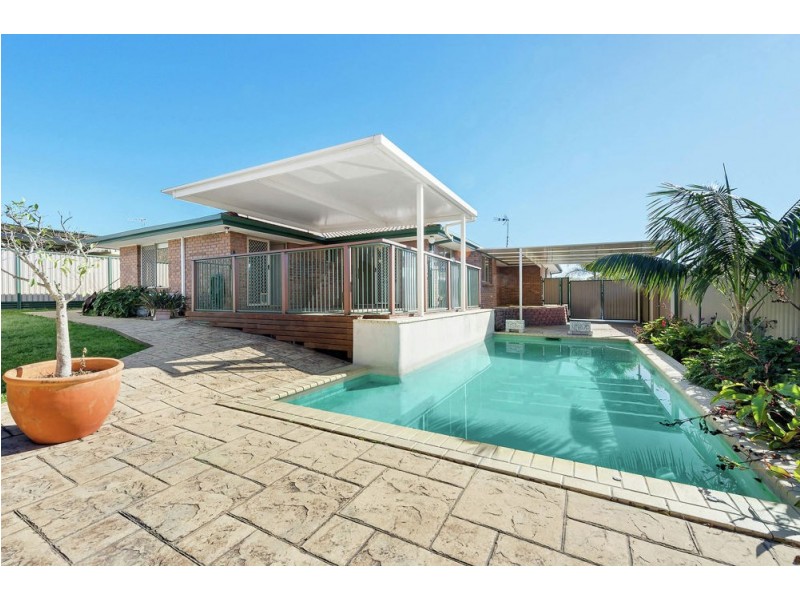 52 Greenacre Drive, Parkwood QLD 4214