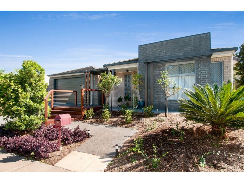 18 Richmond Crescent, Waterford QLD 4133