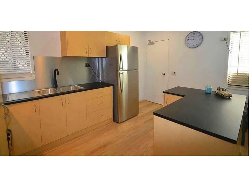 1/50 Brighton Street, Biggera Waters QLD 4216