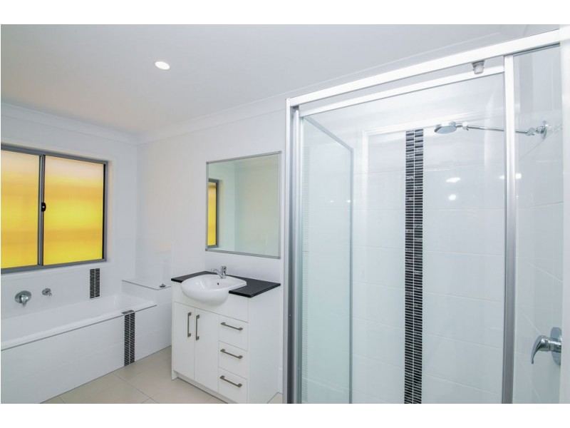 16 Harvard Street, Pimpama QLD 4209