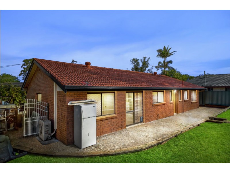 8 Elonera Drive, Slacks Creek QLD 4127