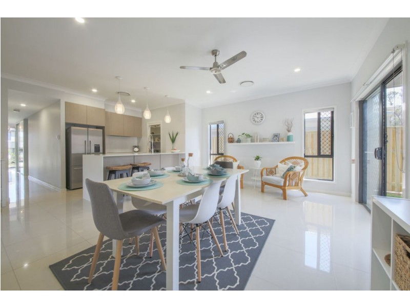 17 Rundle Avenue, Pimpama QLD 4209