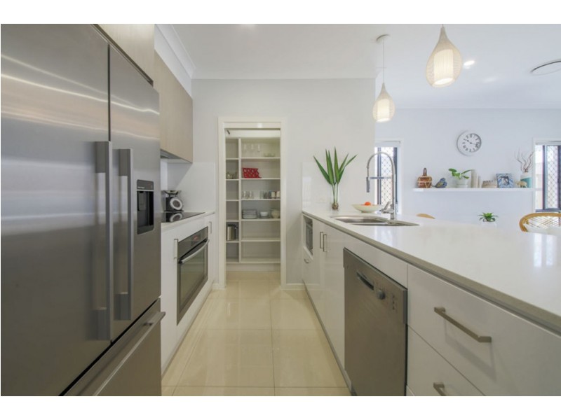17 Rundle Avenue, Pimpama QLD 4209