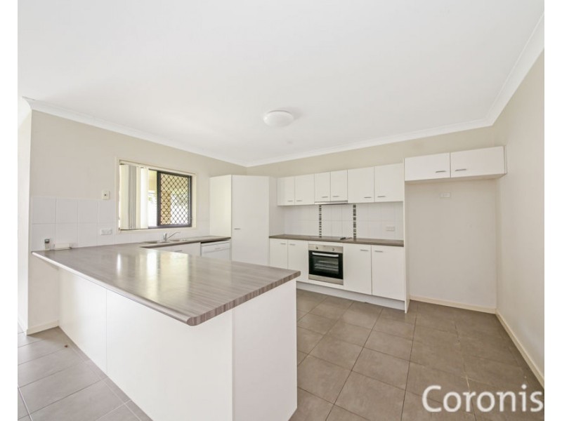 14 Carnarvon Crescent, Waterford QLD 4133