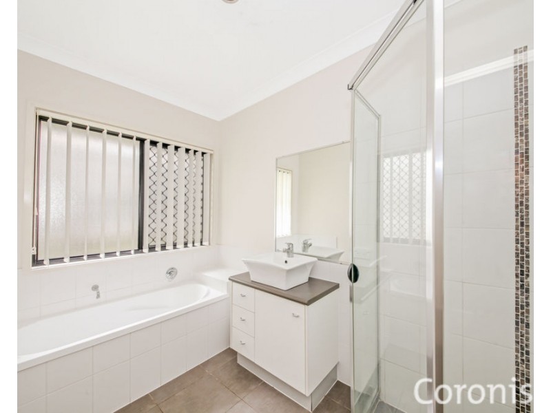 14 Carnarvon Crescent, Waterford QLD 4133