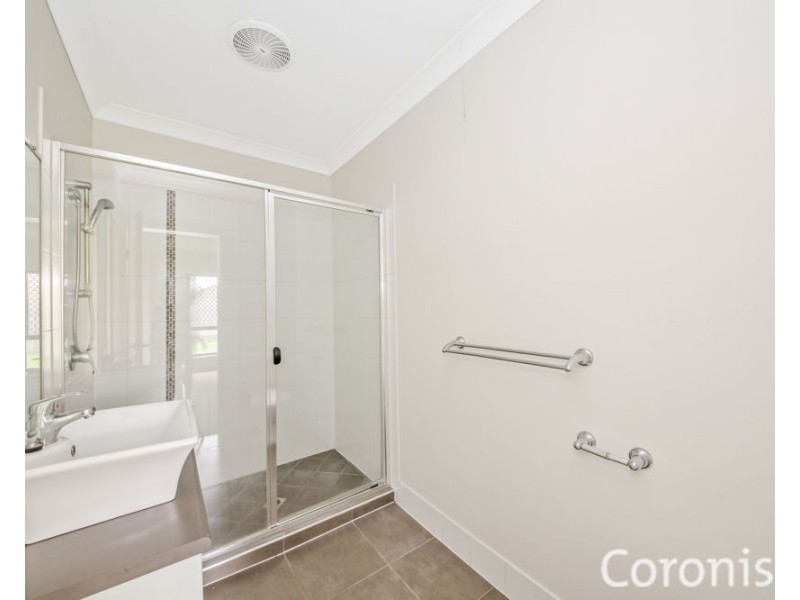 14 Carnarvon Crescent, Waterford QLD 4133