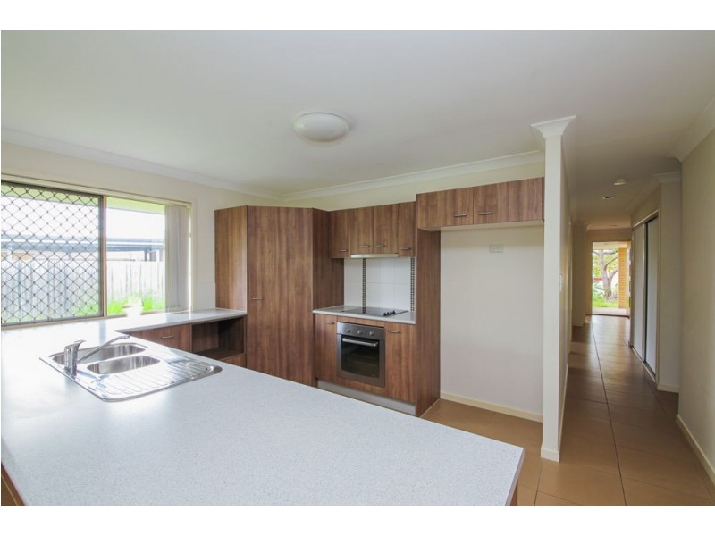 35 Ashmore Close, Marsden QLD 4132