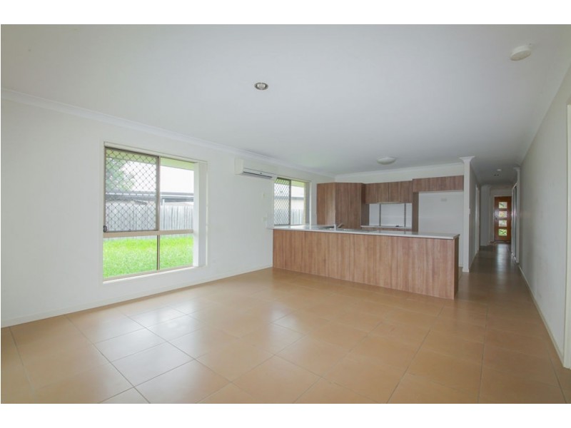 35 Ashmore Close, Marsden QLD 4132