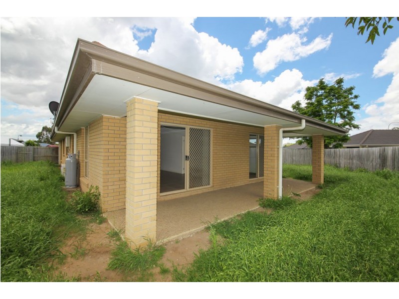 35 Ashmore Close, Marsden QLD 4132