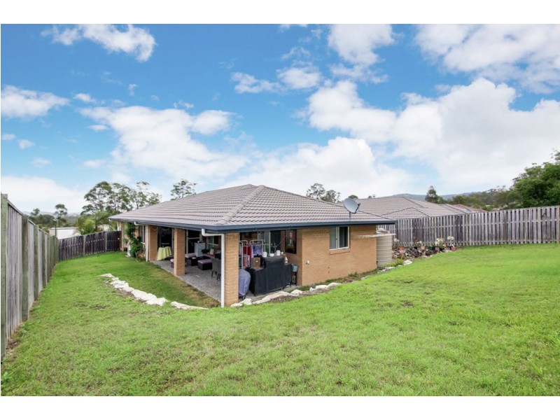 8 Krystle Court, Upper Coomera QLD 4209