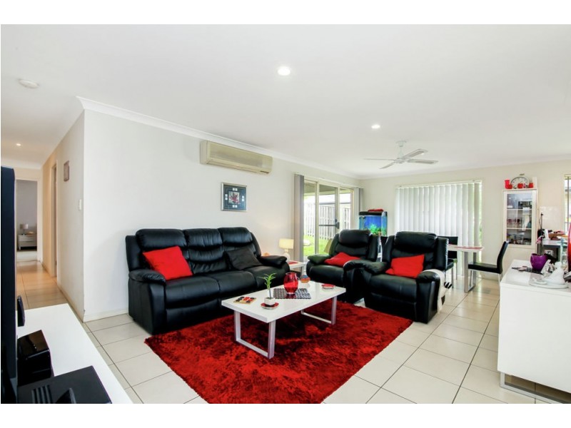 8 Krystle Court, Upper Coomera QLD 4209