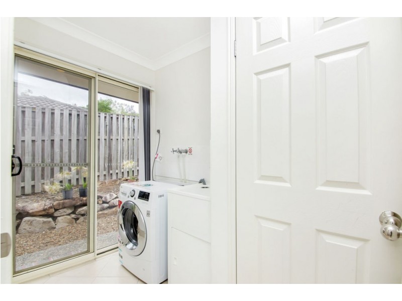 8 Krystle Court, Upper Coomera QLD 4209