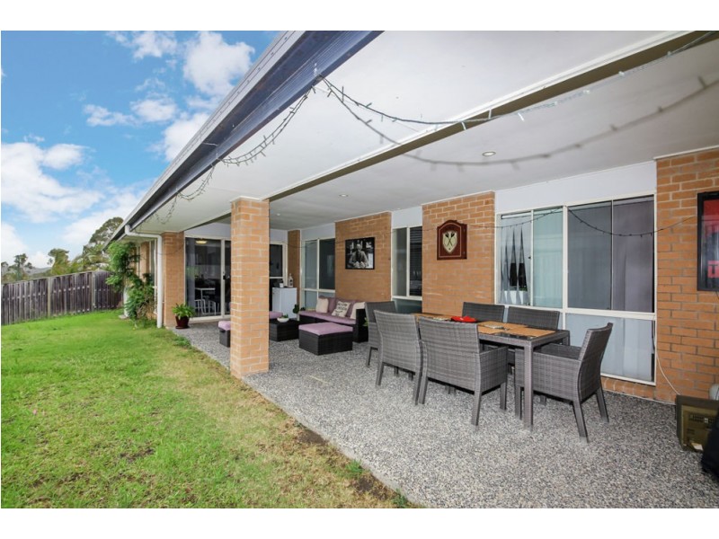8 Krystle Court, Upper Coomera QLD 4209