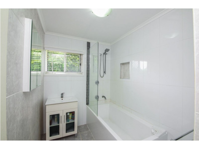 9 Thornside Street, Eagleby QLD 4207