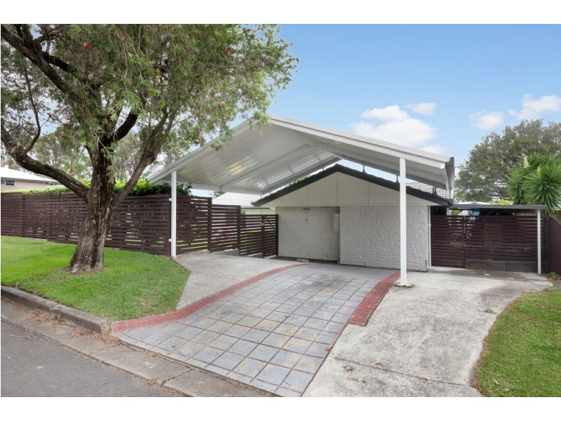 29 Wootton Crescent, Springwood QLD 4127