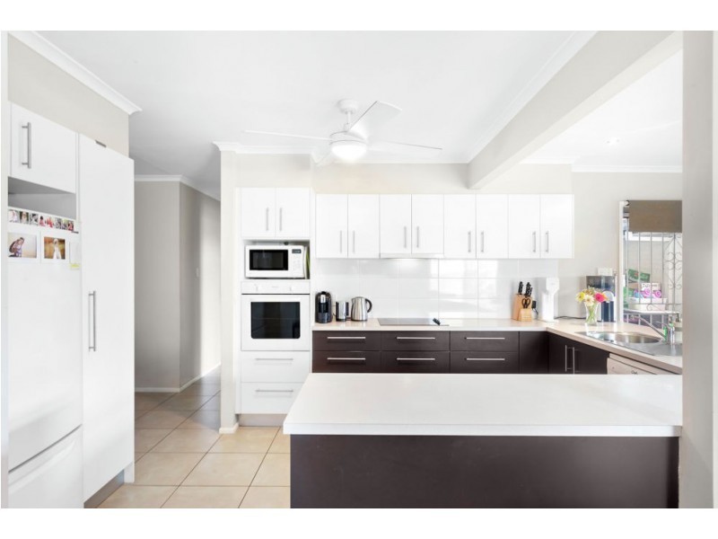 29 Wootton Crescent, Springwood QLD 4127