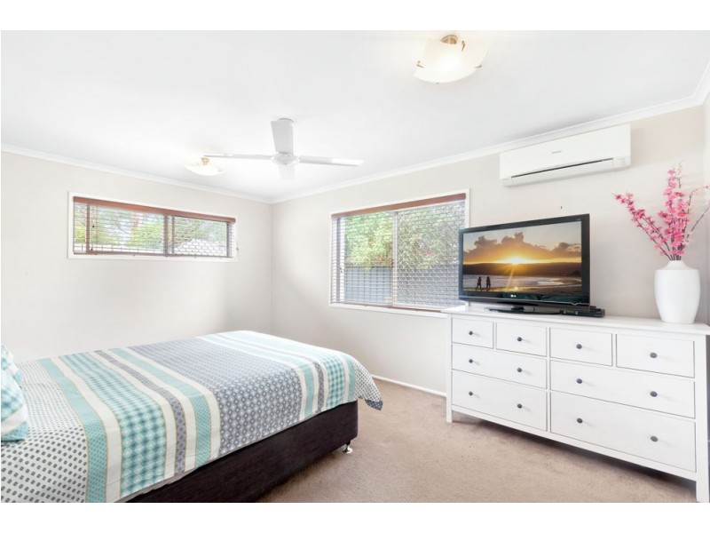 29 Wootton Crescent, Springwood QLD 4127