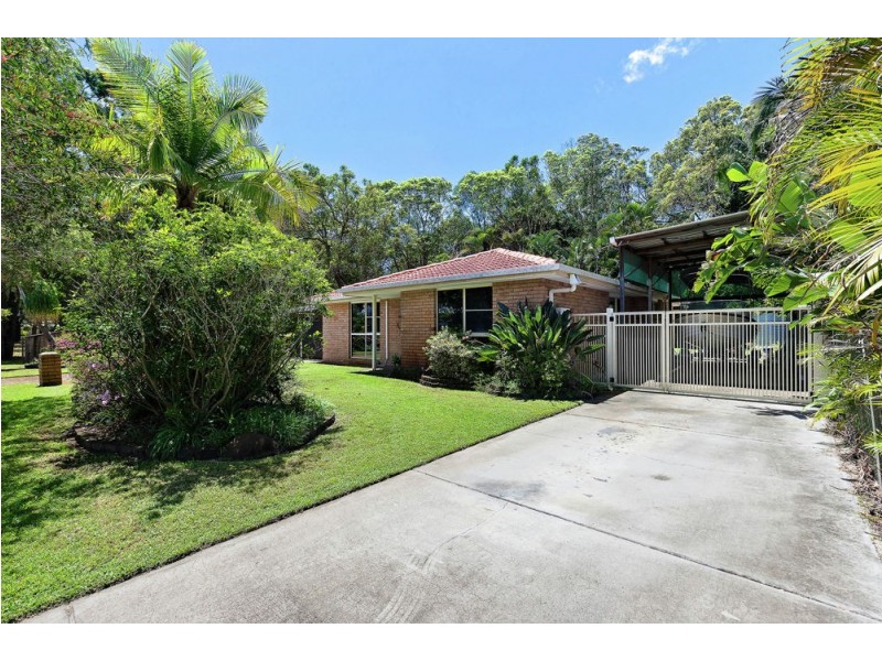 11 Banka Avenue, Jacobs Well QLD 4208
