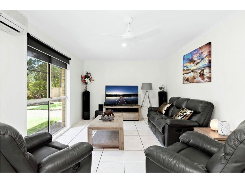 11 Banka Avenue, Jacobs Well QLD 4208