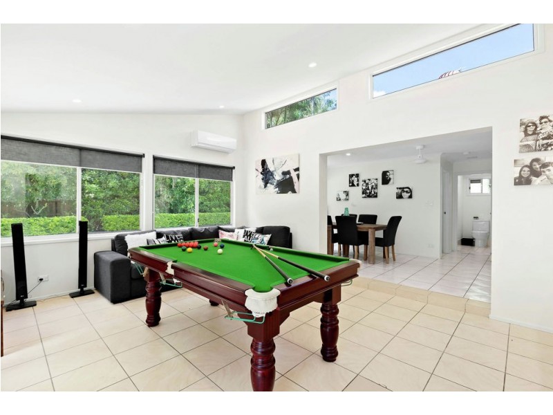 11 Banka Avenue, Jacobs Well QLD 4208