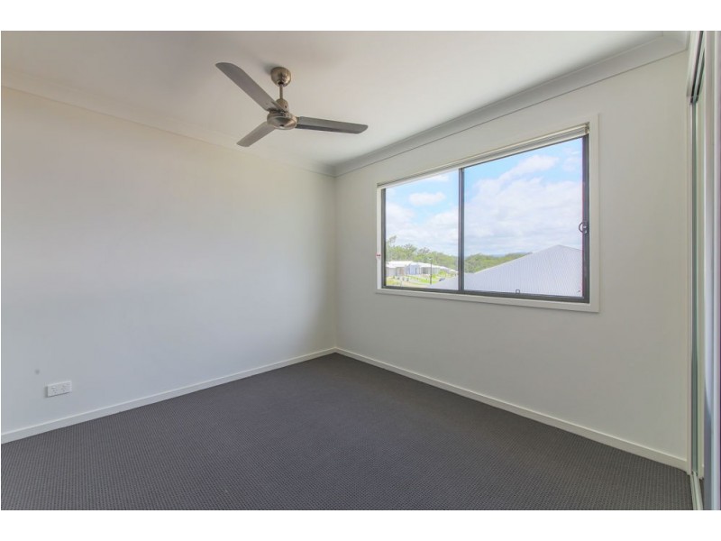 6 Palmerston Place, Coomera QLD 4209