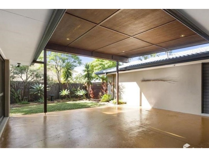 20 Ashford Road, Helensvale QLD 4212