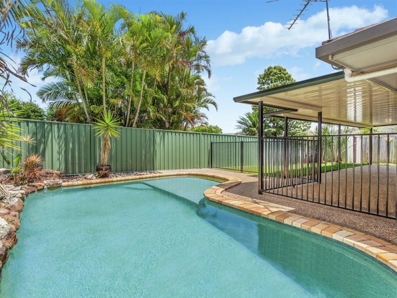 3 Emmet Street, Daisy Hill QLD 4127
