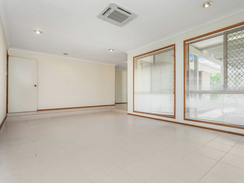 3 Emmet Street, Daisy Hill QLD 4127