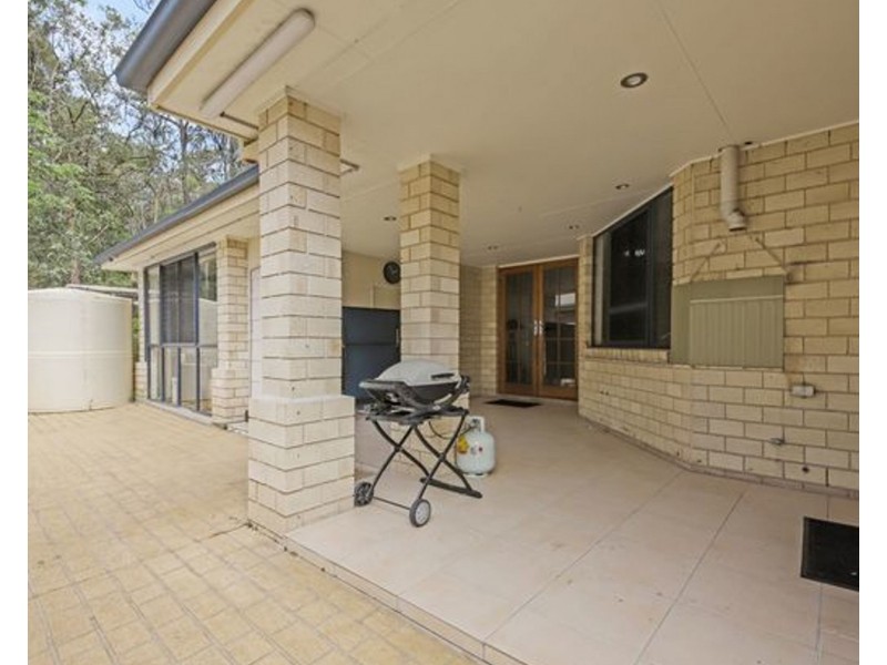 1 Mozart Place, Mackenzie QLD 4156