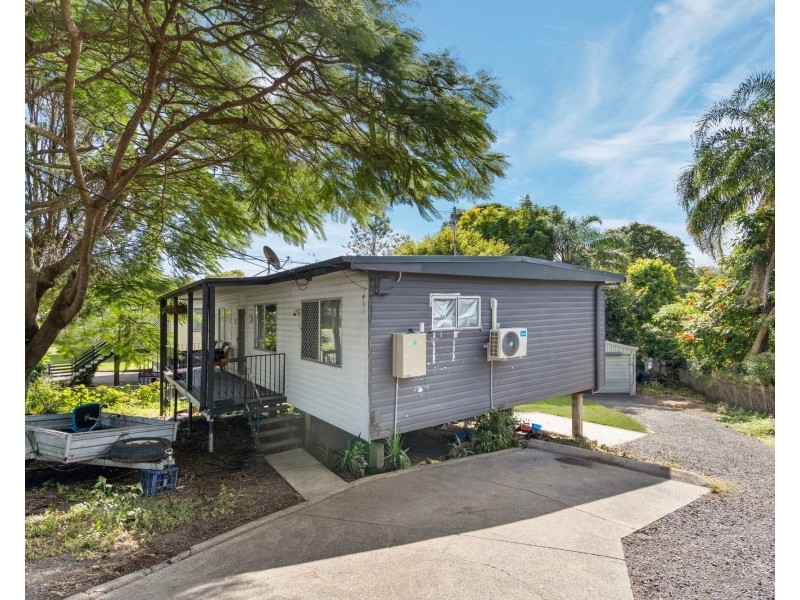 5 Hibiscus Street, Kingston QLD 4114