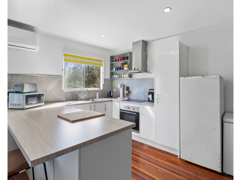 5 Hibiscus Street, Kingston QLD 4114