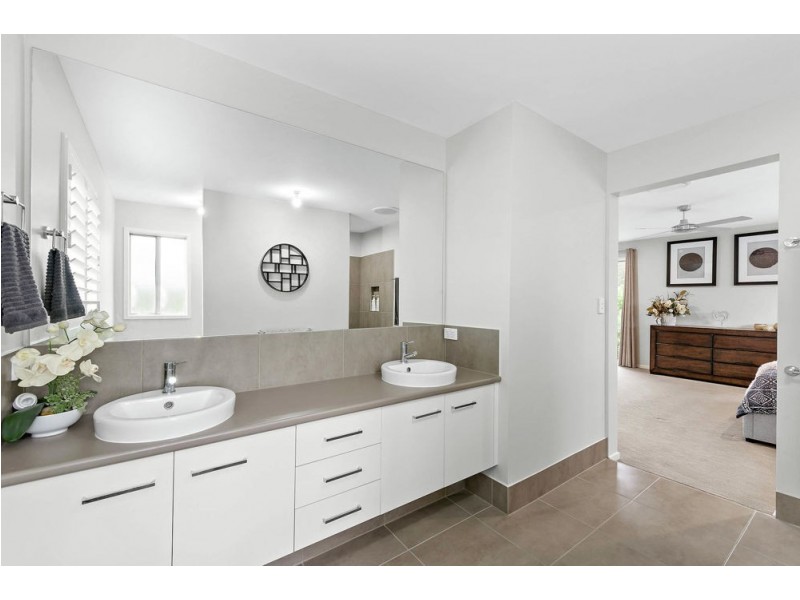 65 Wimmera Crescent, Upper Coomera QLD 4209