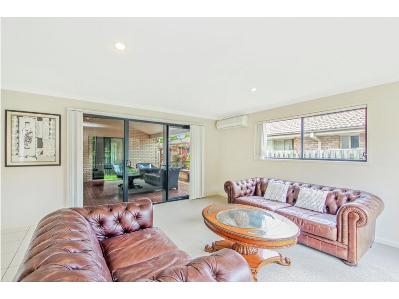 19 Matthews Crescent, Pimpama QLD 4209