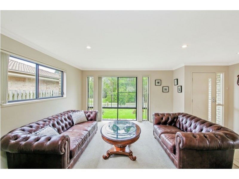 19 Matthews Crescent, Pimpama QLD 4209