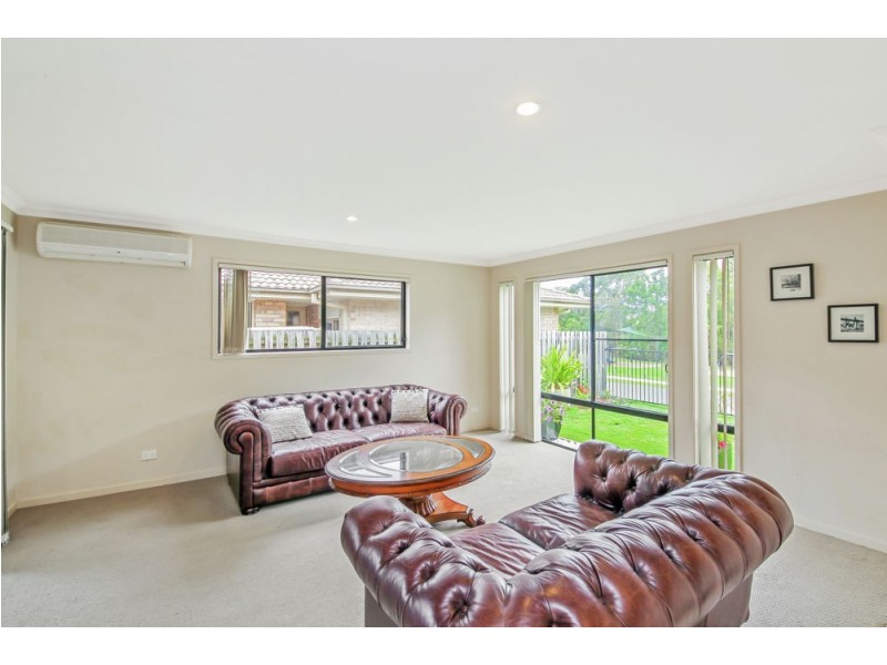 19 Matthews Crescent, Pimpama QLD 4209