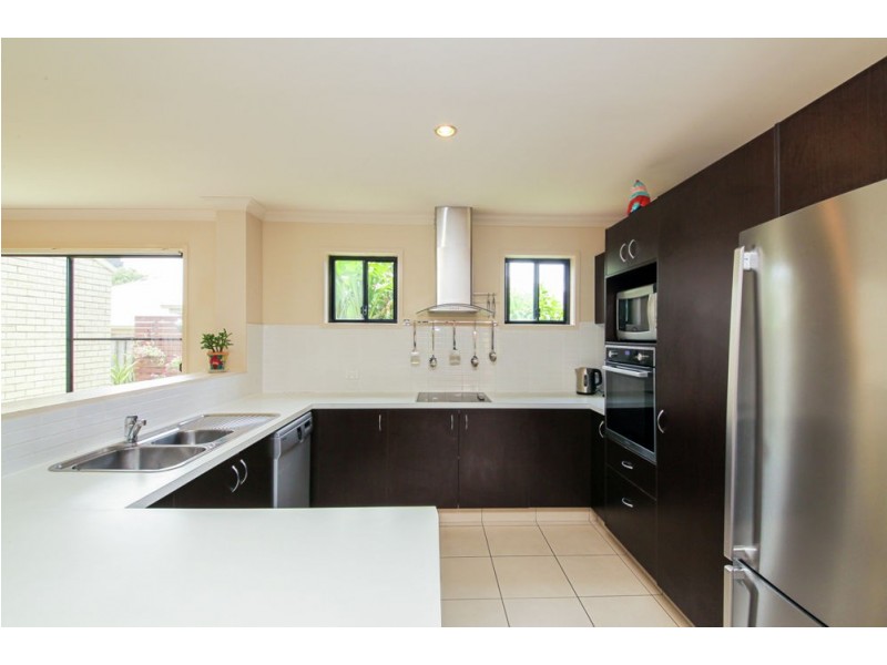 19 Matthews Crescent, Pimpama QLD 4209