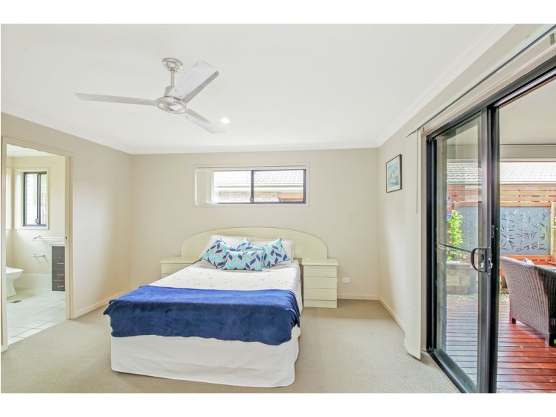 19 Matthews Crescent, Pimpama QLD 4209
