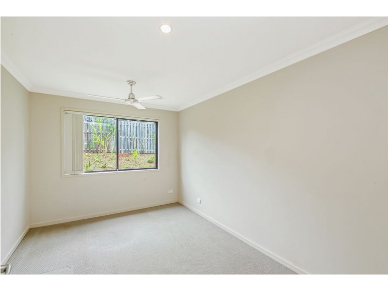 19 Matthews Crescent, Pimpama QLD 4209