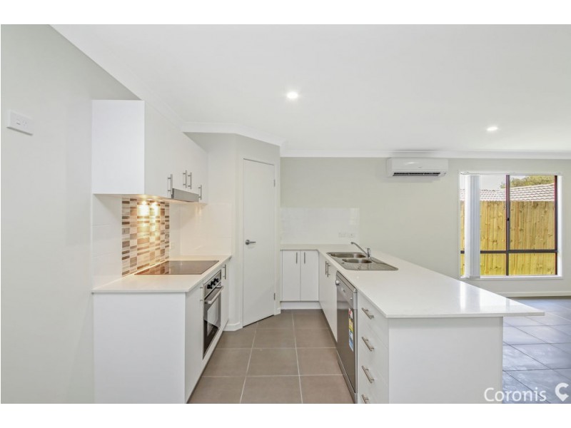 30 Harvard St, Pimpama QLD 4209